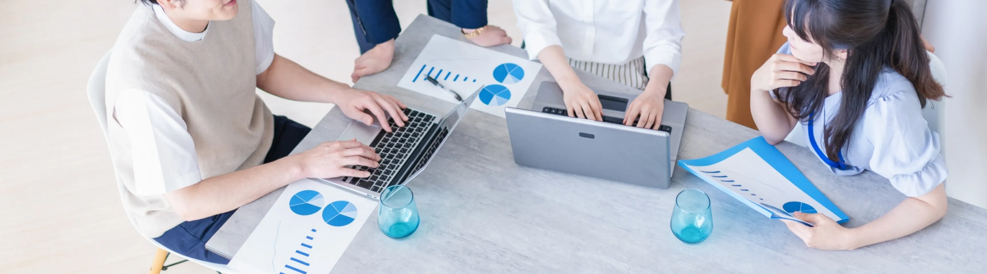 フロントビュー背景